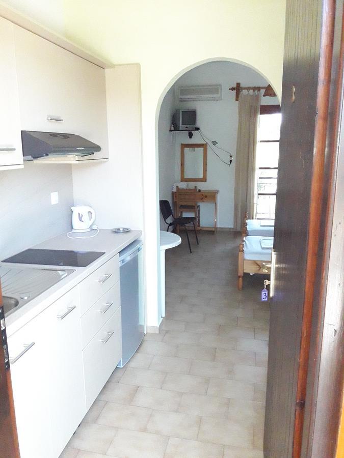 Studios Dimitris Punta Exteriör bild