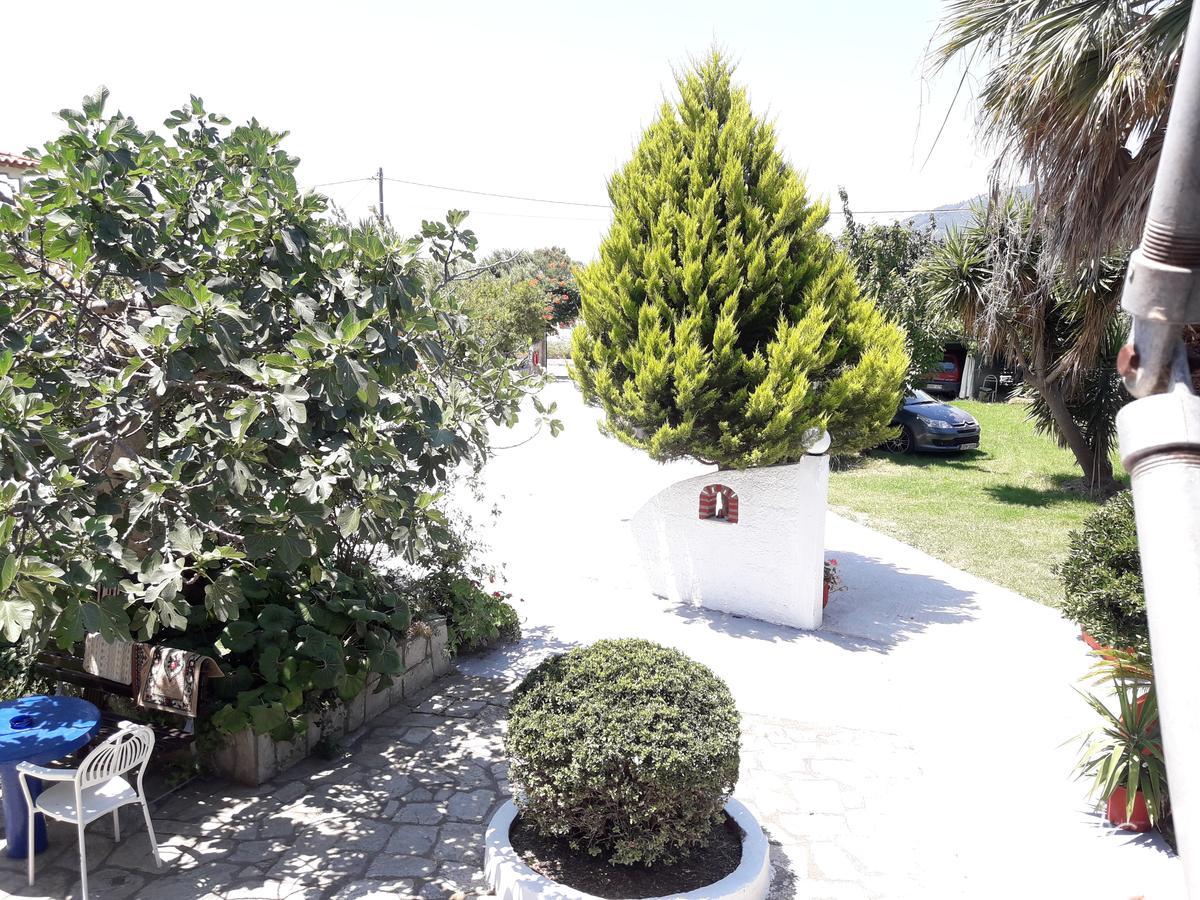 Studios Dimitris Punta Exteriör bild